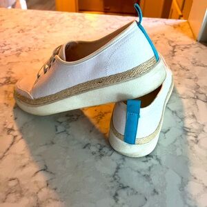 Vionic Jovie Womens Canvas Casual and Fashion Sneakers